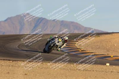 media/Dec-16-2023-CVMA (Sat) [[bb38a358a2]]/Race 13 Amateur Supersport Middleweight/